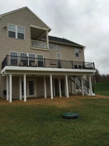 Deck & Screened Porch 1