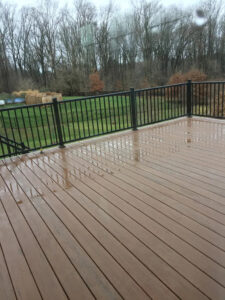 Deck & Screened Porch 3