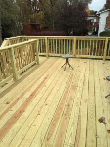 Deck & Screened Porch 4