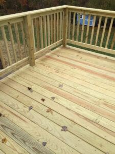 Deck & Screened Porch 6